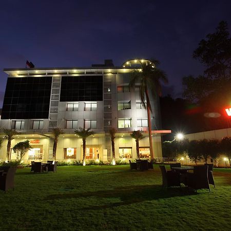 Motel Visava Mahad Luaran gambar