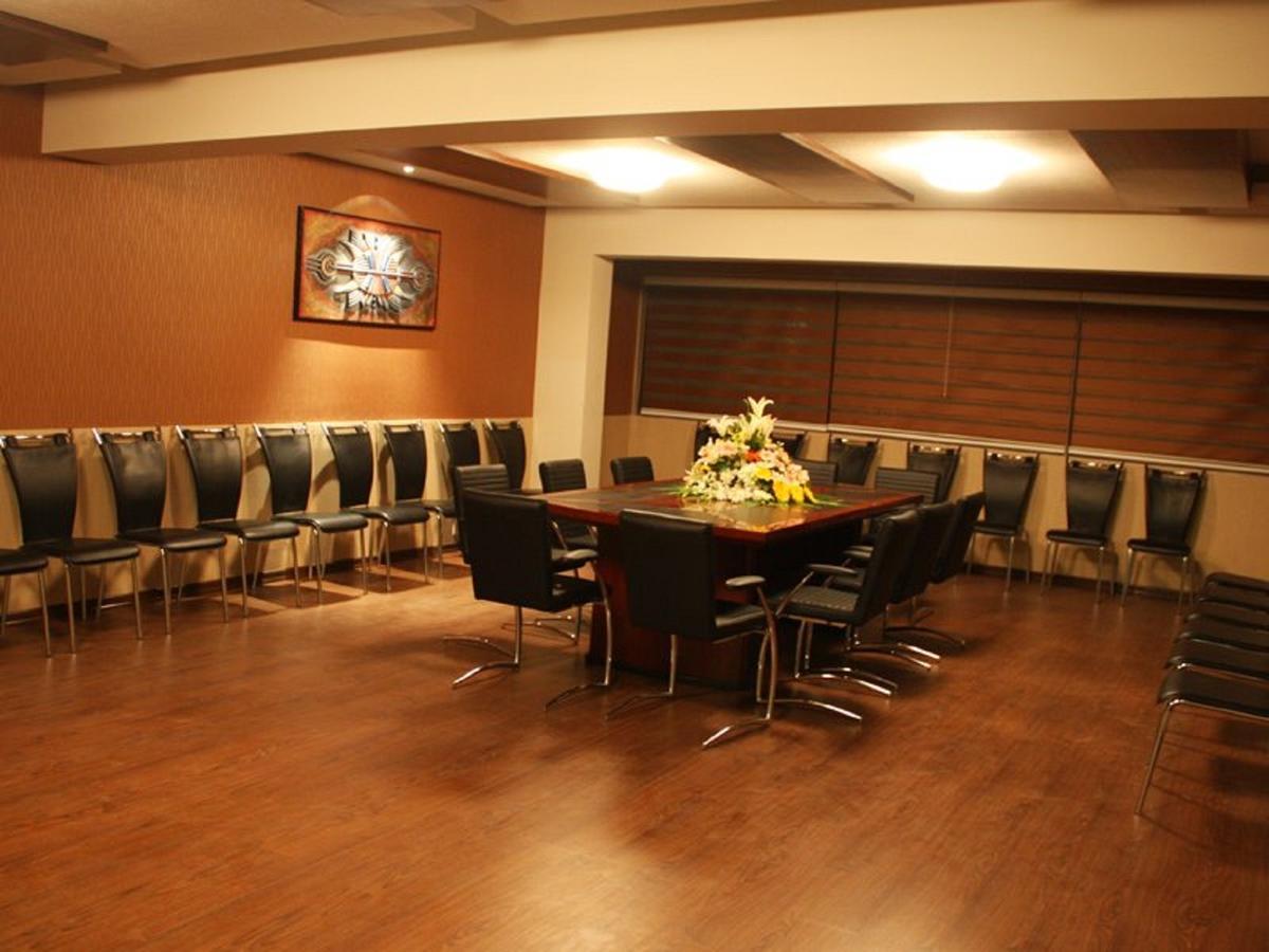 Motel Visava Mahad Luaran gambar